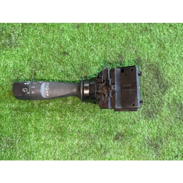 タンク DBA-M900A ワイパースイッチ 左側 B2130 84652-B2130