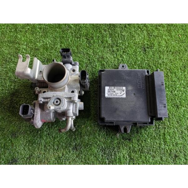 キャリイ キャリィ EBD-DA63T スロットルボディ エンジン