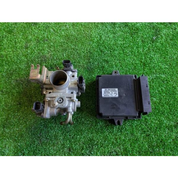 キャリィ LE-DA63T スロットルボディ エンジンコンピューターセット K6A 4WD MT車 67H1 13400-67H10 33920-67HD0
