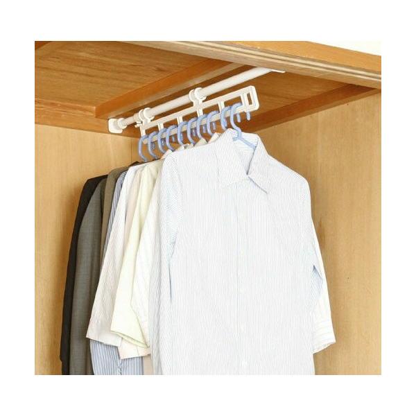 押入れの有効利用！横方向にハンガーパイプをとりつけるより、縦方向につけた方がスペースを有効に活用できる場合には、この商品がおすすめです。嬉しい低価格♪【仕様】取付範囲：奥行71〜110センチ耐荷重：10キロ材質：（パイプ）鉄パイプ・エポキシ...