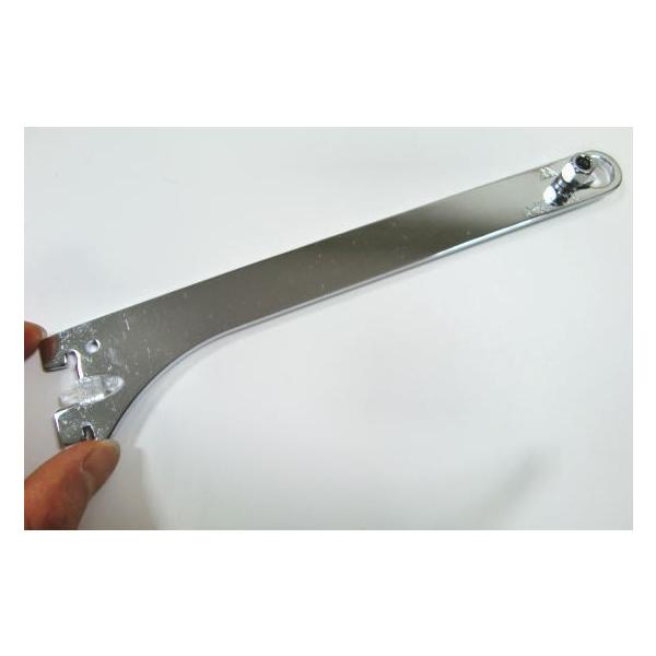 「正面の壁だけ使って棚柱を設置して、そこにちょっとしたタオル・小物掛けも設置したい」そんなときにオススメの、ロイヤルのＡＡシステム、太さ13ミリパイプシリーズです。お好きな長さのチャンネルサポート（ASF-1、AWF-5）やブラケットを選ん...