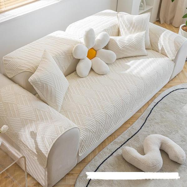 ※セットで販売することなく、1枚で販売しています。お好きな色とサイズをご自由に選んで、組み合わせてください。※L字カウチソファ場合は2点カバーが必要です。■カラー：オレンジ グリーン カーキ グレー ブルー ホワイト■サイズ：4×4CM（ク...