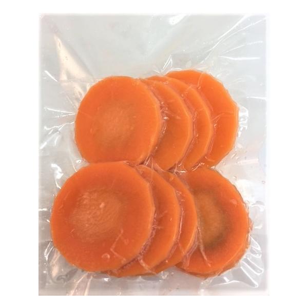 プロの目で厳選した冷凍にんじん　国産（徳島産）、旬の人参を凍らせました。ニンジンを洗浄殺菌し、皮をむき、スライスカットし、真空パック加工後、急速冷凍していますので、野菜本来の風味と味覚が楽しめます。炒め物、カレー、スープ、バーベキュー、鉄板...