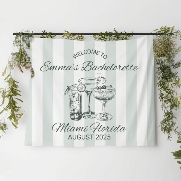 【並行輸入品】 Venys Custom Margs &amp; Matrimony Bachelorette Tapestry, Personaliz