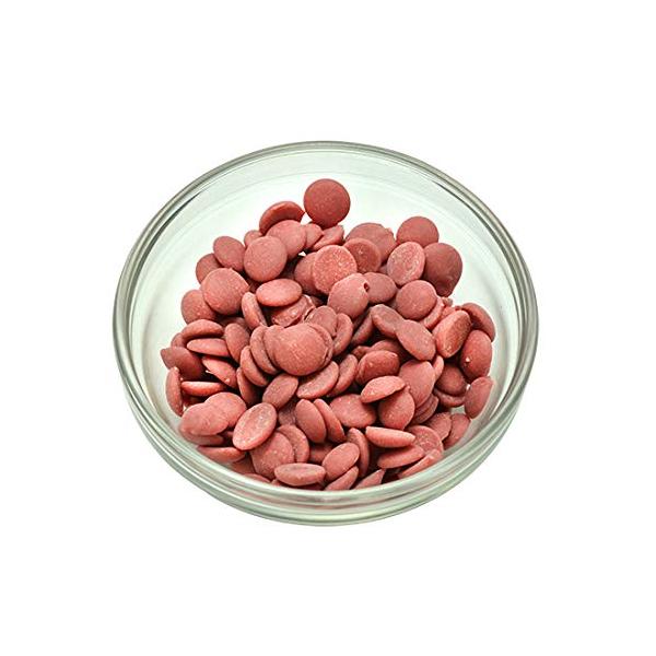 「商品情報」「主な仕様」カカオ分34% ±1.5着色料を一切使用せず、ルビーカカオが持つ天然の美しいピンク色をしたチョコレートです。フルーティな風味とフレッシュな酸味が特徴。そのまま食べても、製菓材料、様々な食材とのペアリングをお楽しみいた...