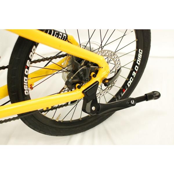 si kickstand is brake mount