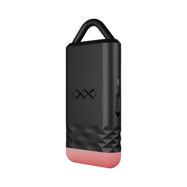 COLampは、空気中の一酸化炭素濃度を計測し、その濃度に応じて音・光で危険を知らせることで、これらの事故を未然に防ぐことに役立ちます。簡単かつ感覚的に操作することができ、光の点滅速度やブザー音の間隔の短さでわかりやすく危険をお知らせします。