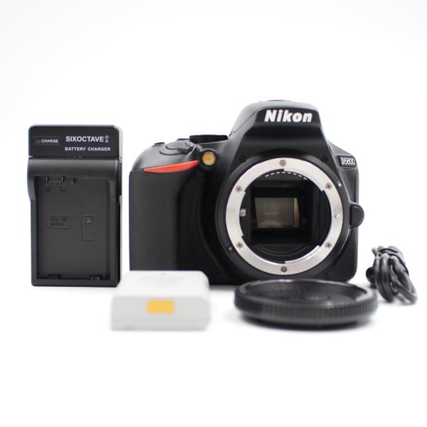 新品級◆Nikon D5600 ボディ◆シャッター回数4600回のみ♪2794 Amazon | Nikon デジタル一眼レフカメラ D5600 ボディー