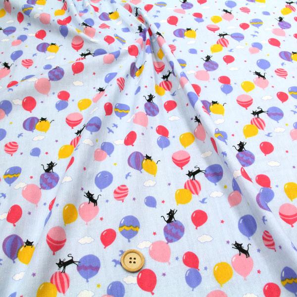黒猫と風船 ダブルガーゼ生地 Wガーゼ シャツ ワンピース パジャマ スタイ Cat マスク 猫 Cocoland 50cm単位 009 14 Co 2 生地通販 布1000ネット ヤフー店 通販 Yahoo ショッピング
