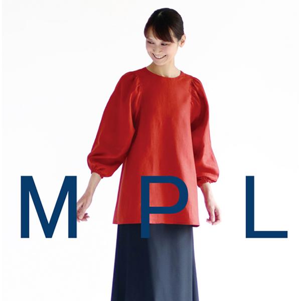 ■おとな女性用（身長160cm前後、バスト75-104cm、ヒップ82-110cm）肩に寄せたギャザーとふんわりと広がる7分袖が特徴のブラウスのパターンです。袖山のギャザーによって肩を華奢に見せつつ、ゆとりある身幅とフレアのシルエットで自然...