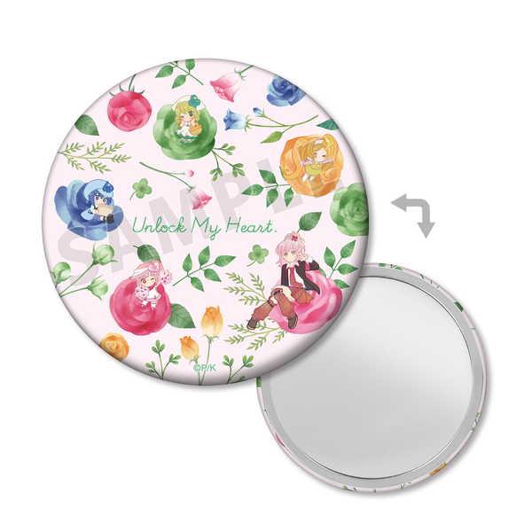 [Release date: May 31, 2026]メール便配送商品 「しゅごキャラ！」より、Botania 缶ミラーの登場です。日奈森あむ、ラン、ミキ、スゥ、ダイヤのイラストをボタニカルデザインに落とし込んで繊細なタッチで新たに描き起...