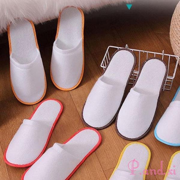 【品名】：使い捨てスリッパ【素材】: ポリエステル【カラー】：全10色【サイズ】: 28*11CM【生産地】：中国検索ワード：スリッパ 使い捨て 業務用 厚手 軽量 使い捨て スリッパ 入院 介護 アメニティ 簡易スリッパ 清潔 便利 軽量...