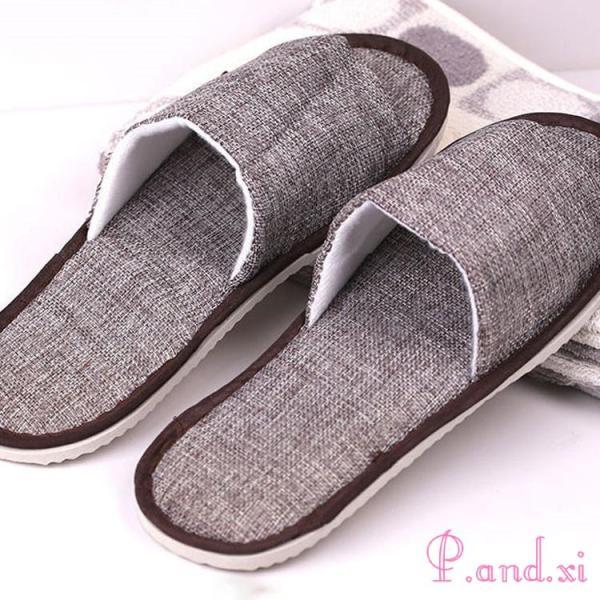 【品名】：使い捨てスリッパ【素材】: ポリエステル【カラー】：全2色【サイズ】: 29*11.5CM【生産地】：中国検索ワード：スリッパ 使い捨て 業務用 厚手 軽量 使い捨て スリッパ 入院 介護 アメニティ 簡易スリッパ 清潔 便利 軽...