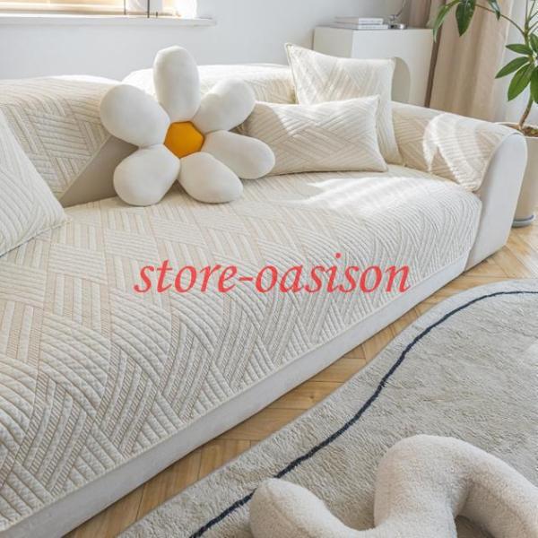 【ぴったりフィット】ソファクッションカバーは最大90x160cmまで対応しており、ストレッチソファカバーは家の装飾スタイル全体にまったく新しい変化をもたらし、リビングルームの高級感を高めます。そして、手触りが柔らかく、快適で、厚くて勉強にな...