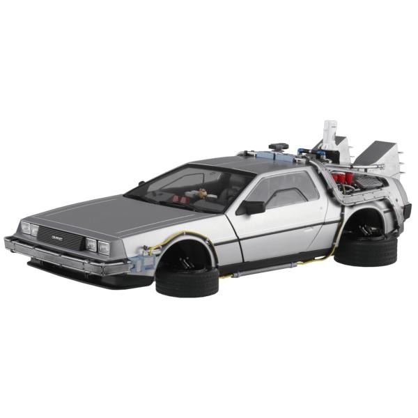 青島文化教材社 ムービーメカ No.BT-02 バック・トゥ・ザ・フューチャー PartII タイムマシン 1/24スケール プラモデル (