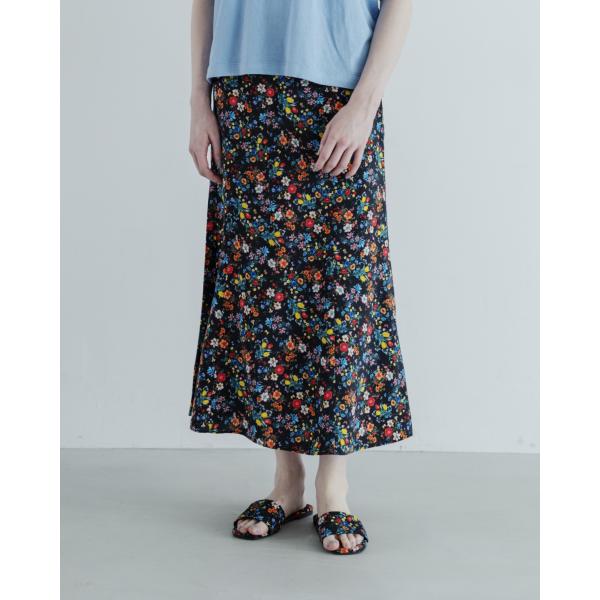 MEYAME（メヤメ） BEAUTIFUL SKIRT (FLOWER) BLACK スカート プリント