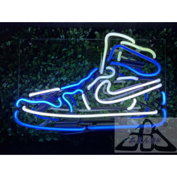 ネオンサイン  スニーカー型 ブルー ホワイト ガラス製 インテリア 照明 店舗 壁掛け led 看板 アメリカン雑貨 おしゃれ  店舗用 電飾  オーダーメイド可能