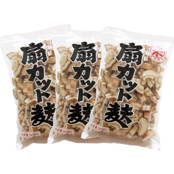 新潟の郷土料理「おふくろの味」として昔から親しまれている焼き麩です。初めて麩をご購入頂くお客様に大変人気のあるカット麩。小ぶりで使いやすいのも特長です。煮物やお味噌汁に加えるだけで美味しくお召し上がりいただけます。こちらも車麩と同様に膨張剤...