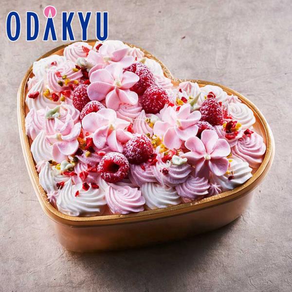 箱サイズ：17.5×17.5×7(cm)重さ：約1.1kg賞味期限：出荷日より14日間内容：生ケーキ1台、別添プレート1枚、ろうそく5本