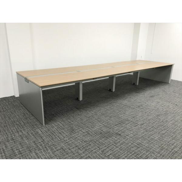 ■取り扱い番号DF-875147B■仕様メーカー : オカムラ製品名 : Pro Unit色素材 : ネオウッドミディアム外寸 : 幅4800mm 奥行き1400mm 高さ720mm ランク : Bランク■特徴配線口:直線タイプ天板:W12...