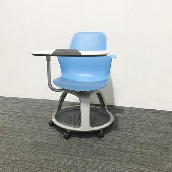 Steelcase ミーティングチェア 肘付 ノード トライポッドベース Steelcase ミーティングチェア 肘付 ノード トライポッドベース