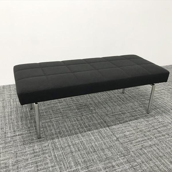 ■取り扱い番号IR-868528B■仕様製品名 : ロビーチェア 2人用色素材 : ブラック外寸 : 幅1210mm 奥行き520mm 高さ430mm ランク : Bランク■特徴張地:布張りロビーや待合室にぴったりのべンチソファです。■関連...