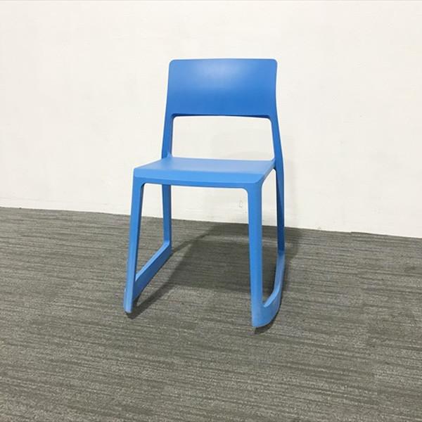 ミーティングチェア スタッキング 肘無 ティプトン Vitra ヴィトラ 