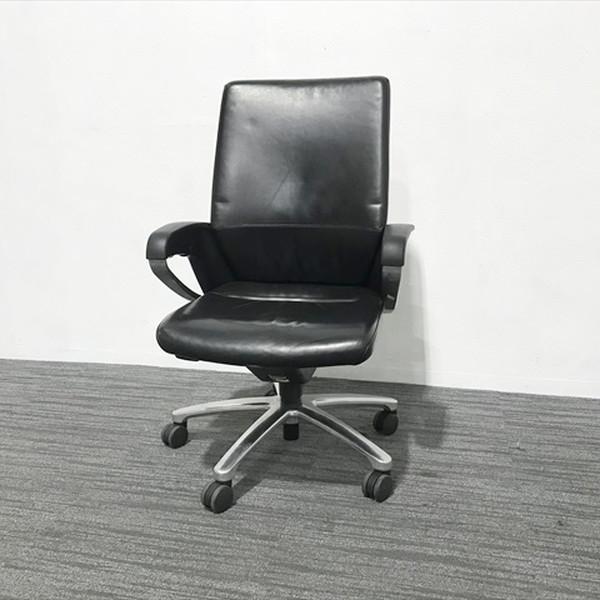 コクヨ エグゼクティブ デスクチェア 黒革 ヴィンテージ ZR24580 コクヨ エグゼクティブ デスクチェア 黒革 ヴィンテージ ZR24580