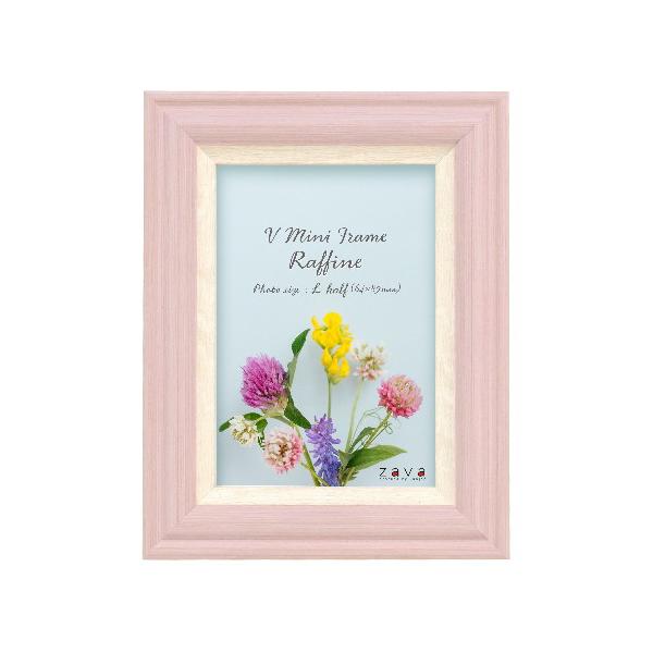 ■外寸：89 x 114 x 17mm（スタンド除く）■内寸：64 x 89mm■窓寸：53 x 78mm■重量：90g■パッケージ：専用段ボール箱■対応サイズ：チェキ/L判ハーフ（64 x 89mm）■柄：木目■本体：樹脂製■面材：透明樹...