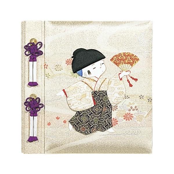 ■本体タテ335×ヨコ325×背巾40mm■函364×353×50mm■高級西陣織表紙■Lサイズ・100年台紙（アイボリー）10枚■写真台紙1枚■育児記録8頁■タイトルカード付■銀色化粧函入