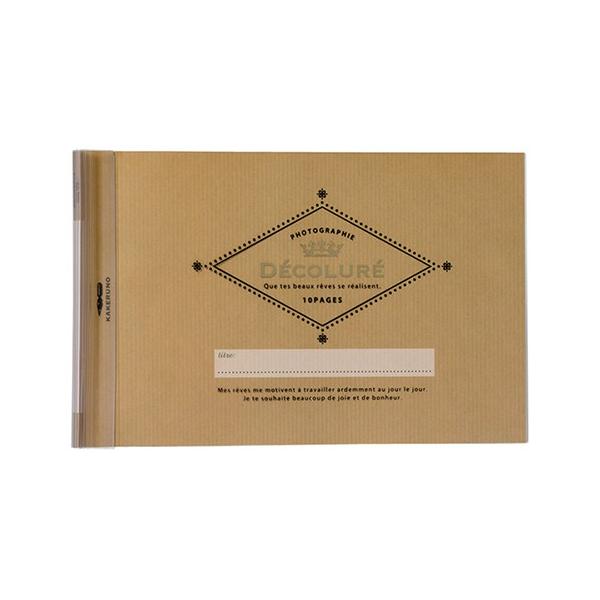 ■本体寸法：タテ149×ヨコ235×背巾12mm ■本体重量：150g ■表紙：P.Pシート0.2mm厚 ■表紙中紙：紙（コート紙） ■台紙：A5/かける〜の台紙（白）5枚 ■貼付有効サイズ：タテ129×ヨコ170mm ■レール：樹脂 ■