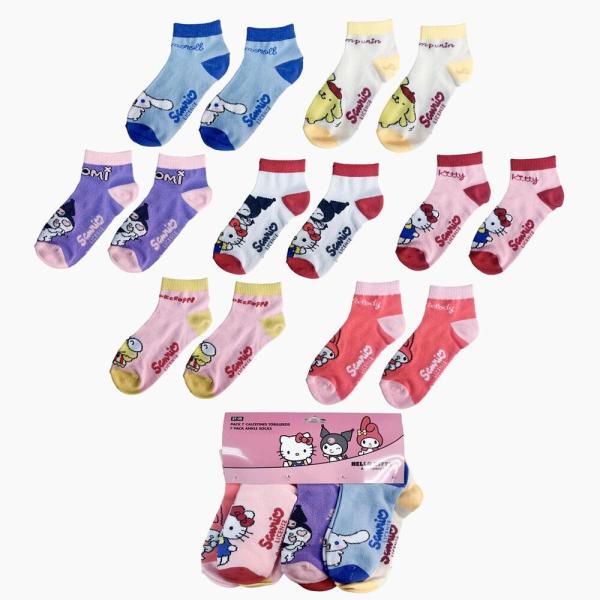 ハローキティ＆フレンズ　靴下　くつした　ソックス　スニーカーソックス　アンクル丈　子供用　幼児用　7足セット　2-8歳目安