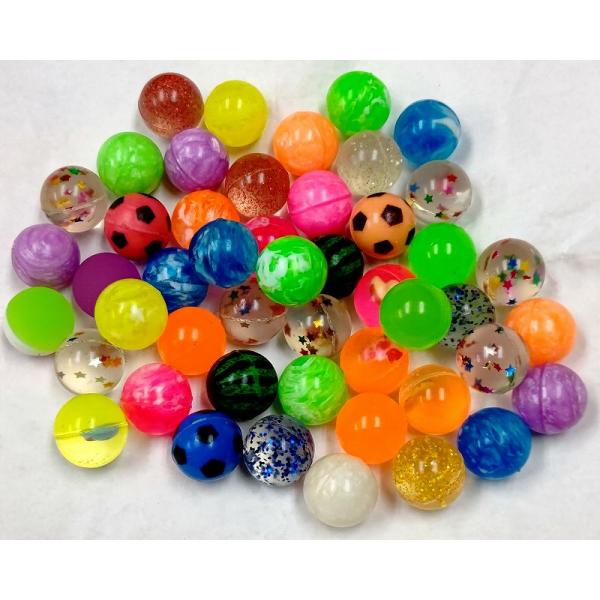 ミックスのスーパーボールです。もちろん水にうくのでスーパーボールすくいに使えます。１袋５０個入　色柄アソートになります。指定はできません。柄などは予告なく変更になる場合があります。サイズ：直径約２７ミリすくいにちょうどいい２７ミリサイズお祭...