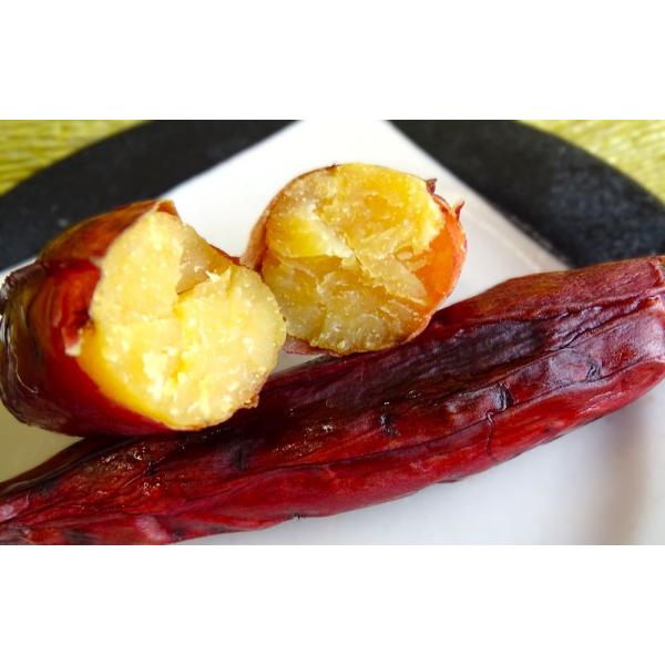 徳島の食材をそのまままるごと楽しむ。鳴門金時を使ったホクっと香ばしい焼いもです。小ぶりで食べやすく、お土産にも最適です。※送料込み料金ですが、北海道・沖縄は550円かかります。