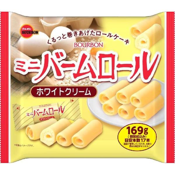 くるっと巻きあげたミニサイズのロールケーキをホワイトクリームで包み込みました。