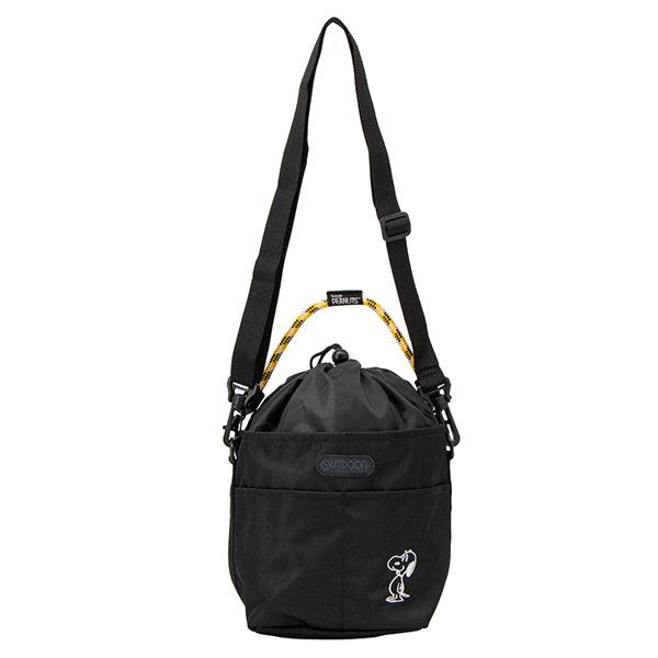 SNOOPY（スヌーピー） OUTDOOR PRODUCTS × PEANUTS ショルダーバッグ