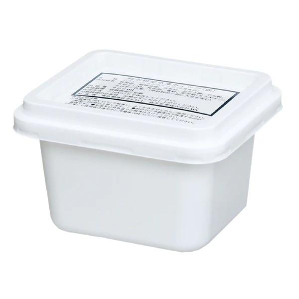 【地域限定送料無料】(※北海道・沖縄・一部離島等除く) 業務用食品乳脂肪20%で高グレードの箱型冷凍ホイップクリームです。解凍後すぐに使用でき、ドリンクやプレートデザートへのトッピングが可能です。400mlの小規格タイプです。＜アレルゲン＞...