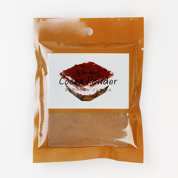 パソコンの方はこのまま下にスクロールすると商品の詳細が確認できます。スマートフォンの方は、↓『商品情報をもっと見る』を押して詳細やサイズの確認ができます。