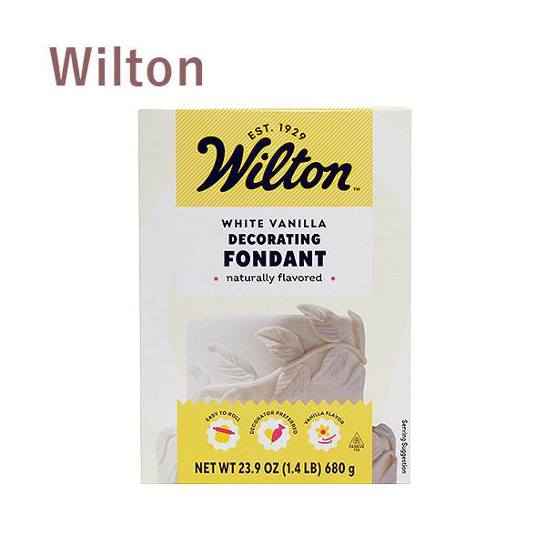 パソコンの方はこのまま下にスクロールすると商品の詳細が確認できます。スマートフォンの方は、↓『商品情報をもっと見る』を押して詳細やサイズの確認ができます。