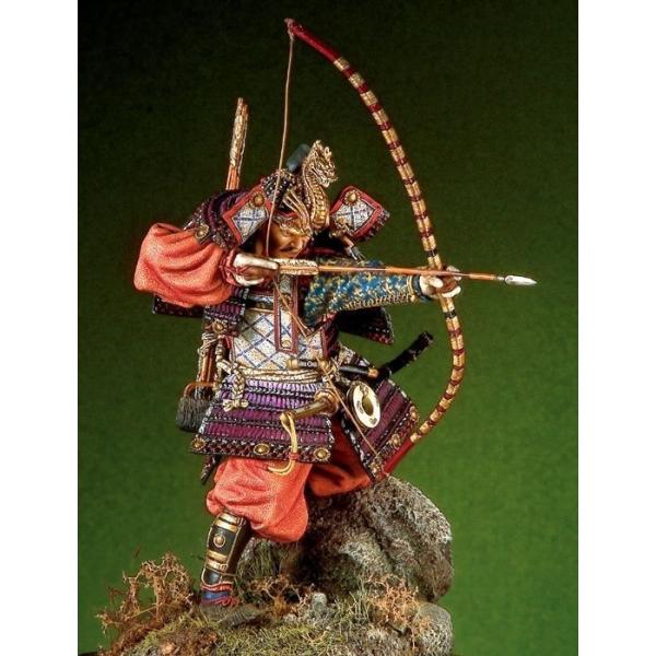 P*n様 黒い鎧のフィギュア 大きな翼付き 黒い鎧のフィギュア 大きな翼付き P*n様 黒い鎧のフィギュア 大きな