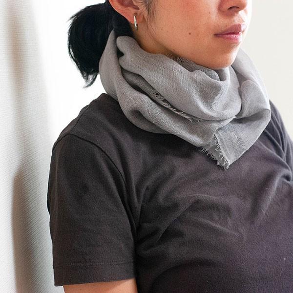 藍染めストール レディース大人風の綺麗めストール【宮崎あゆみ】薄手 巻物 シンプル 短め スカーフ 女性 マフラー 春 夏 っ越し祝