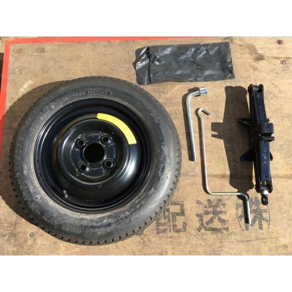 フォレスター　SK9　スバル純正スペアタイヤ　T145/80D17　車載ジャッキ T105/90D12 応急 タイヤ 車載 工具 プレオ スバル 純正 ハブ径約