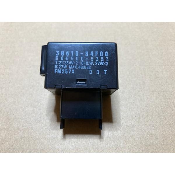 フラッシャー リレー スズキ 車 から 仕入品 純正 38610-84F00 DENSO