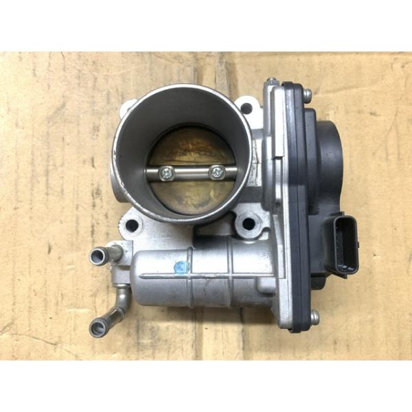 スロットルボディ キューブ YGZ11 ニッサン 純正 HR15 16119-9U50A