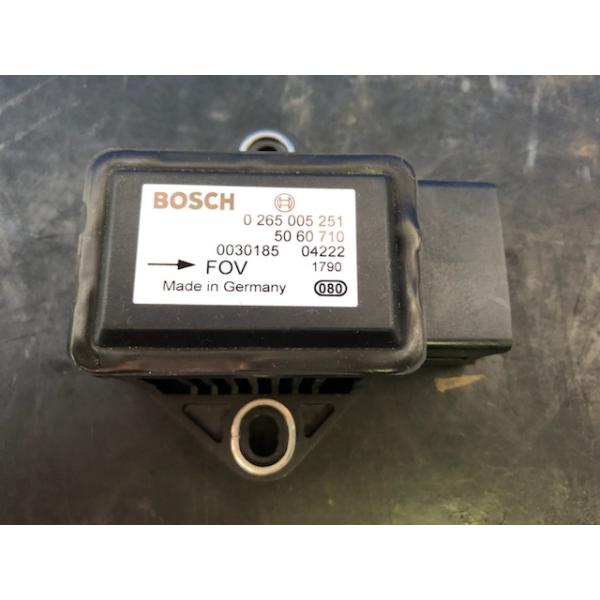 ヨーレイト センサー サーブ 9-5 EB205 BOSCH 5060710 0030185 04222 0 265 005 251