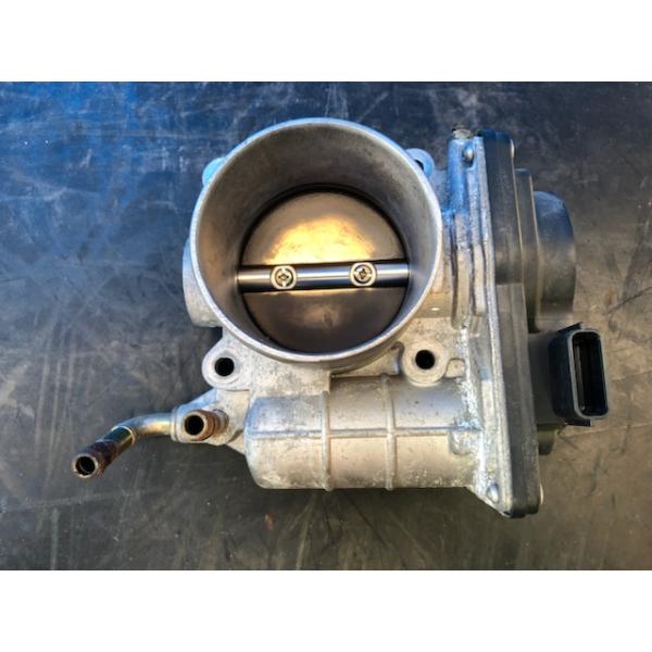 スロットル ボディ セレナ C25 ニッサン MR20 16119-EN20B HITACHI