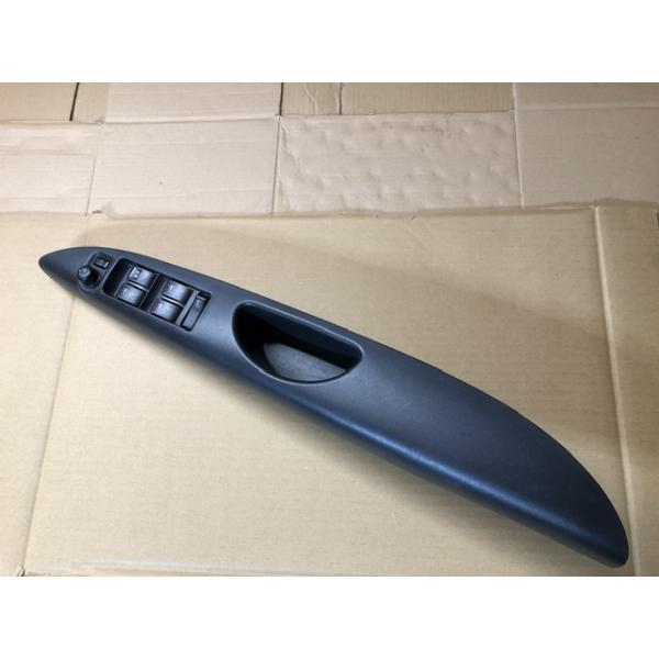 パワーウィンドウ ミラー スイッチ 右 前 タント L375S ダイハツ 84820