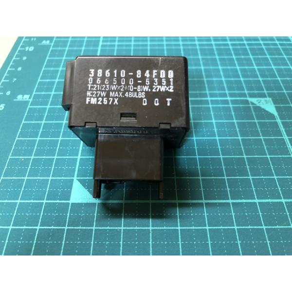 フラッシャー リレー MRワゴン MF22S スズキ 純正 38610-84F00 DENSO 066500-5351 ウインカー