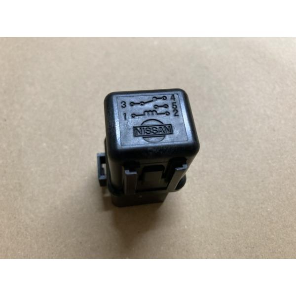 NISSAN 純正部品　リレー　25230-C9927 25230-C9927 Genuine Nissan #25230C9927 Relay EGI