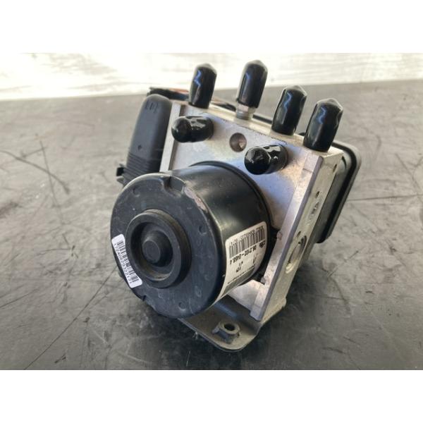 ABS アクチュエーター デミオ DE5FS マツダ D6Y1-67-65XC D6Y1-43-7A0C